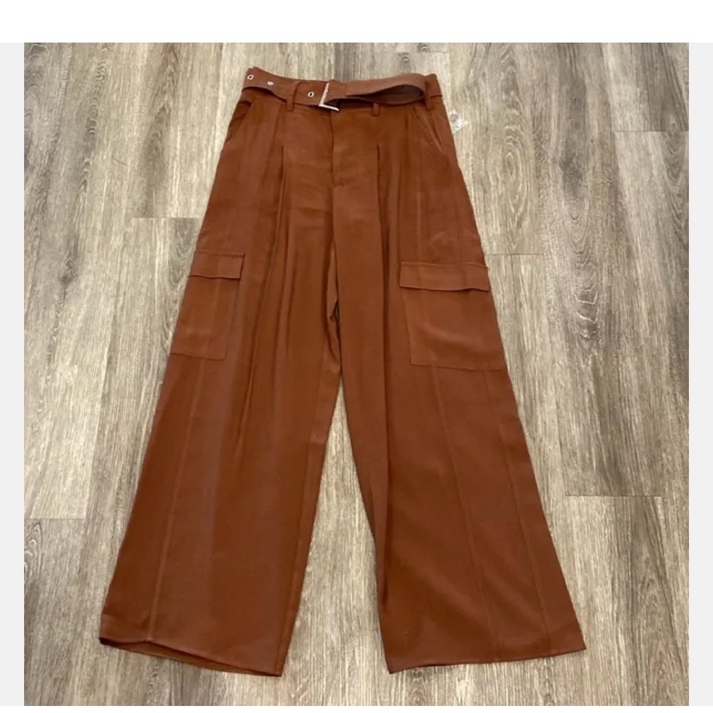 NWT Forever 21 Sz S Awesome Wide Leg Pants Cargo Look Pockets